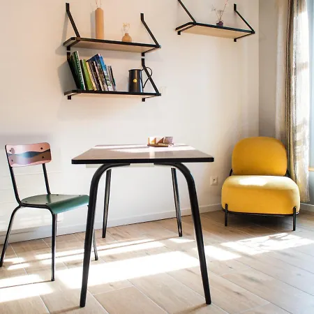 Le Saunerie - Sleep In * Sisteron