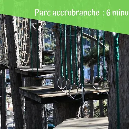 Le Saunerie - Sleep In * Sisteron