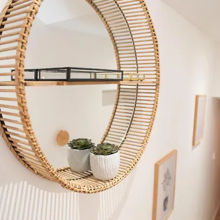 Sleep In - Le Saunerie Apartment *